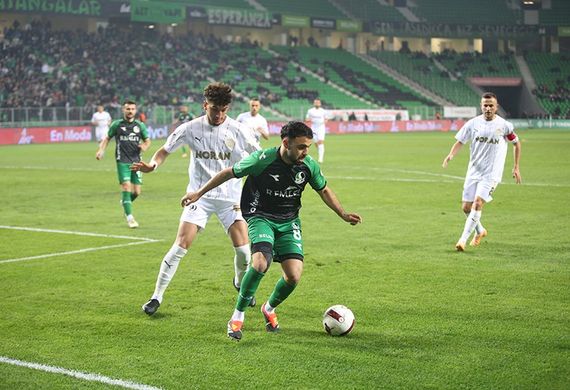 Nhận định soi kèo Sakaryaspor vs Manisa lúc 0h00 ngày 28/1/2025